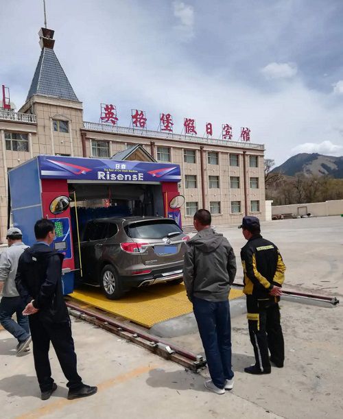 1589611347574947F1C3.jpg 3.jpg